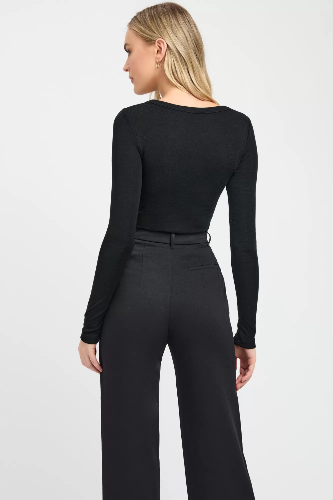 KOOKAÏ Olivia Vee Top Black Best